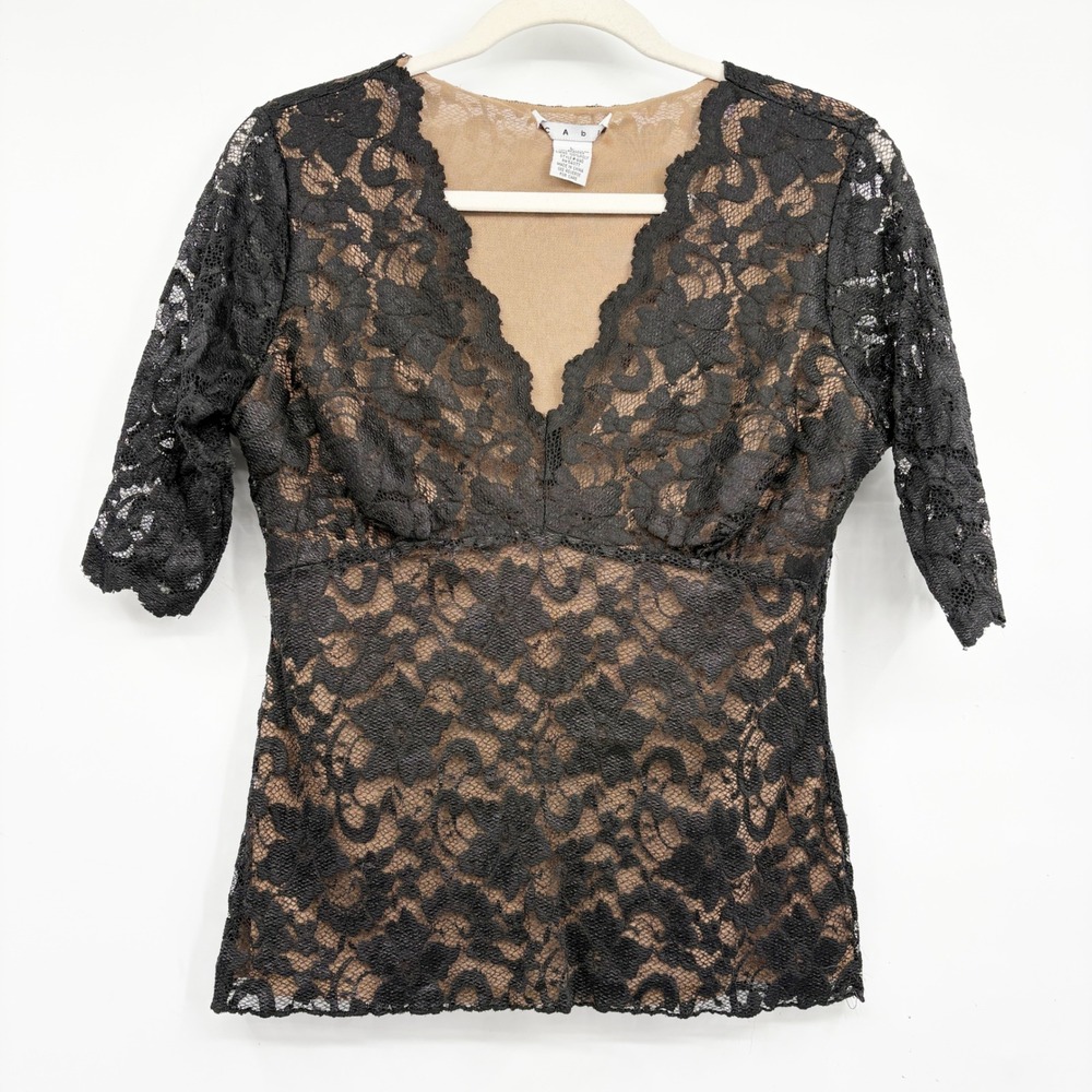CAbi Women Black Floral Lace Nude Lining Romantic Whimsigoth V-Neck Blouse Large